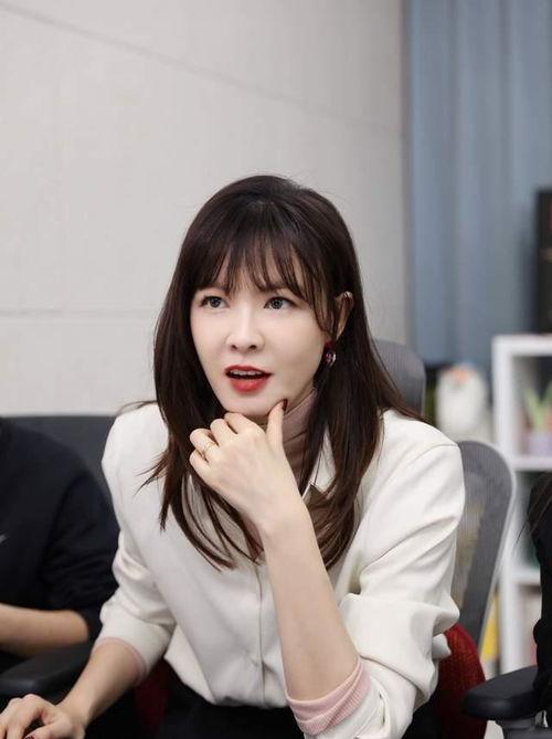 东航坠机事件明星名单,众多明星身影牵动人心