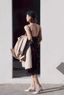 梨形身材明星私服穿搭,打造时尚显瘦造型