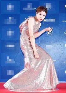 明星腰软,揭秘明星们的柔韧生活