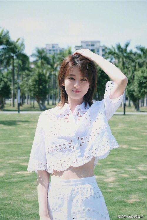 朱丹妮吃瓜图片,娱乐圈的“瓜王”再现